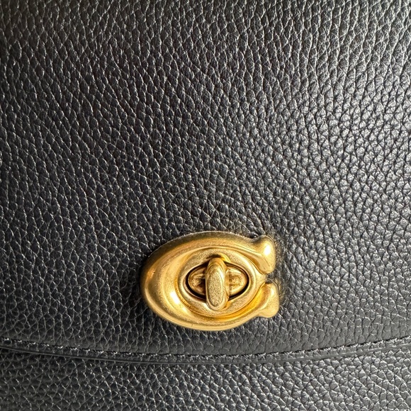 Coach Cassie 19 Black Crossbody Bag with Gold Chain - Picture 7 of 12